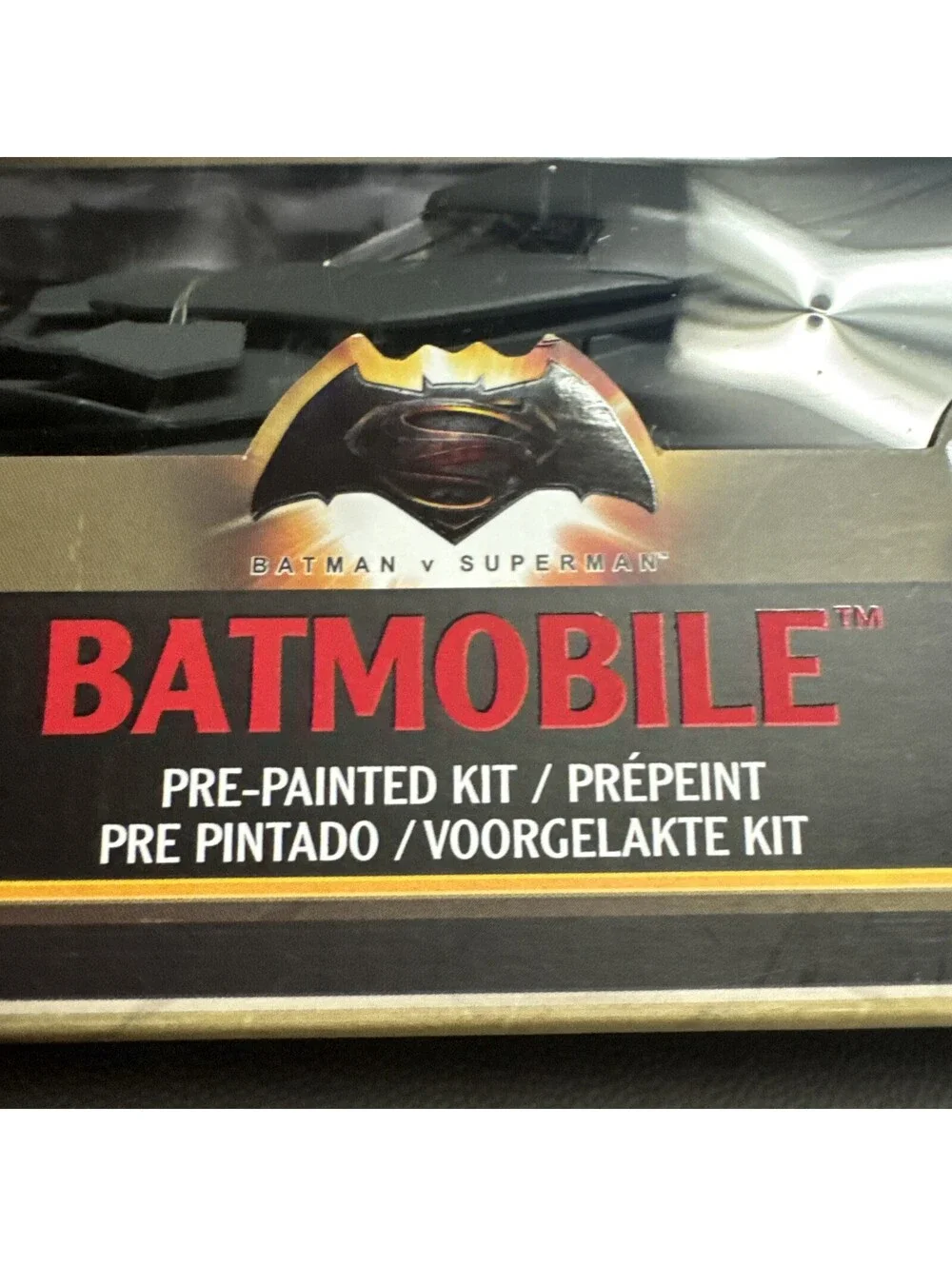 Batman vs Superman Batmobile 1:24 Model Kit Jada Primer Black 9